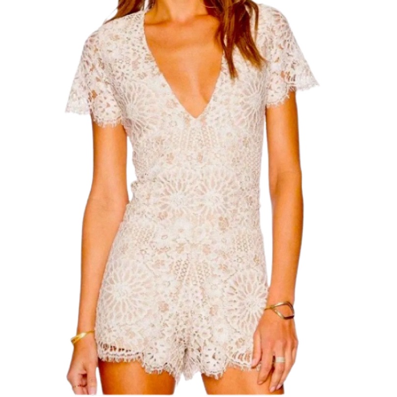 Alexis Alain Fawn Beige Lace V Neck Dropped Waist Romper - Sz S